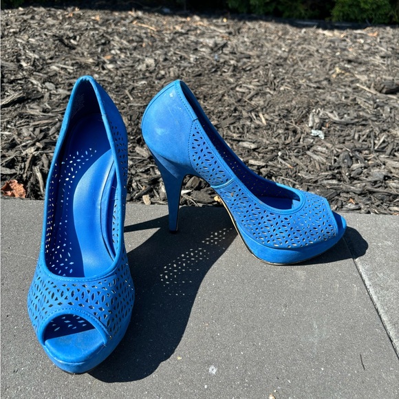 Apt 9 blue platform heels - Picture 1 of 3